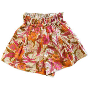 NWT LOVE THE LABEL PINK AND ORANGE FLORAL HIGH WAISTED SHORTS